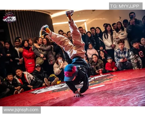 南京街舞队的快攻战术解析与街舞文化的深度融合 南京街舞队的快攻战术解析与街舞文化的深度融合