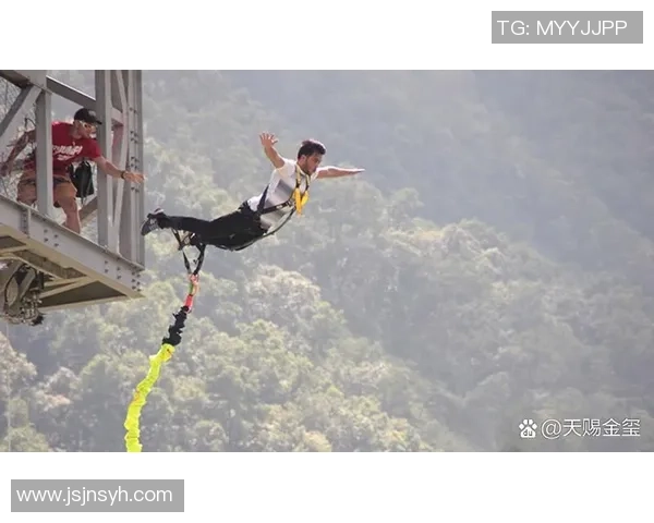 极限运动的团队精神:深入探讨西安极限运动队的默契配合与训练技巧 极限运动的团队精神:深入探讨西安极限运动队的默契配合与训练技巧