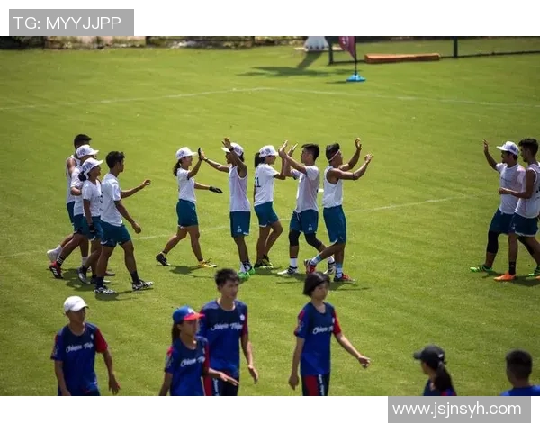 飞盘专题:深入解析广州飞盘队的技术特点与战术运用 飞盘专题:深入解析广州飞盘队的技术特点与战术运用