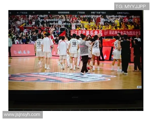 任骏飞的篮球之路：从青涩少年到CBA明星的奋斗历程与成长故事