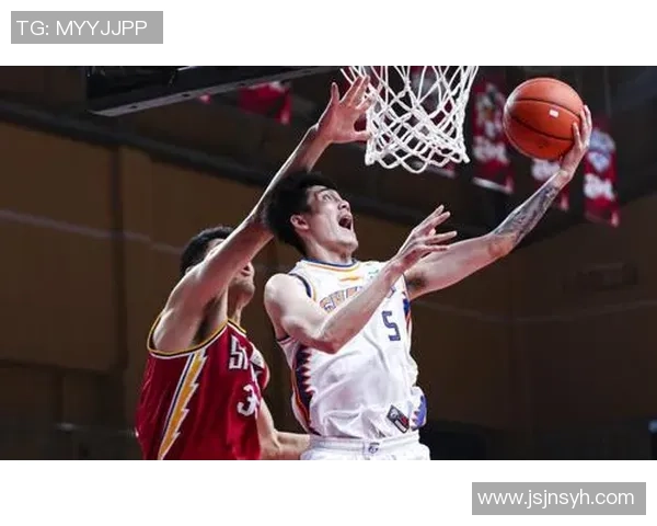 刘铮的奋斗历程与篮球梦想如何激励年轻一代追求卓越与坚持不懈