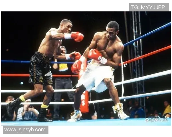 小罗伊琼斯与泰森巅峰对决直播全程回顾与精彩分析